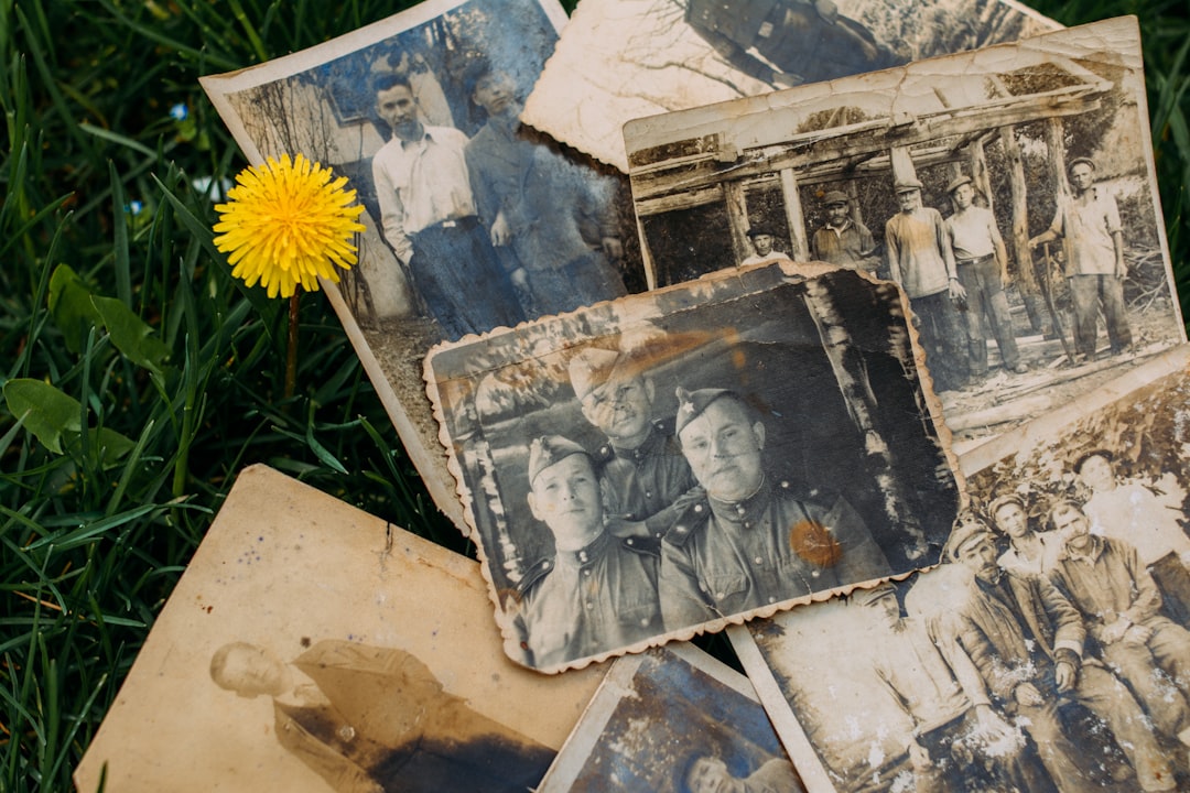 Hidden Histories, Shared Memories: Genealogy for Seniors with Memory Loss