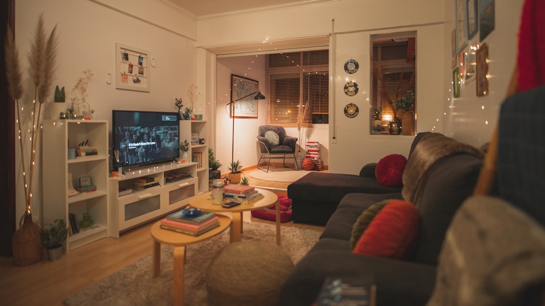 Smart Lighting for Sundowning: Circadian Bulbs for Sleep